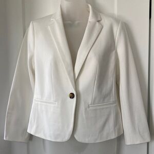 Beautiful Short Off White Jacket 🧥/Blazer, size-0, Lined ,One button